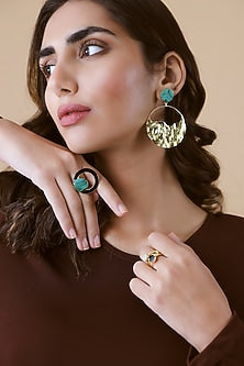 Gold Finish Malachite Enamelled Ring