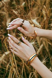 Gold Plated Black Enameled Circlet Bangle