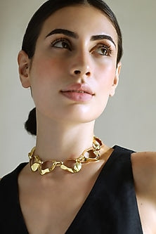 Gold Finish Wave-Shaped Necklace