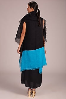 Black Color Blocked Cape With Fringe