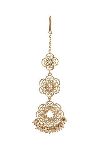 Gold Plated Earrings With Maang Tikka In Gift Box