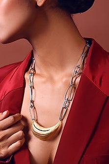 Two-Tone Finish Curved Bar Pendant Necklace