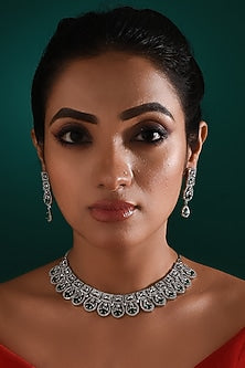 White Finish Zircon & Emerald Stone Necklace Set
