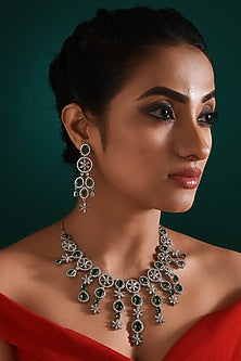 White Finish Zircon & Emerald Stone Necklace Set