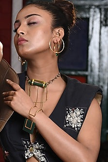 Gold Finish Pencil-Shaped Green Onyx Choker Necklace