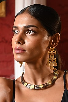 Gold Finish Mesh Wire Framework Necklace