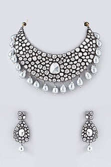 Black Rhodium Finish Kundan Polki & Pearl Necklace Set