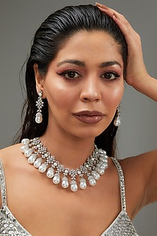 White Finish Faux Diamond & Pearl Necklace Set