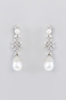 White Finish Faux Diamond & Pearl Necklace Set