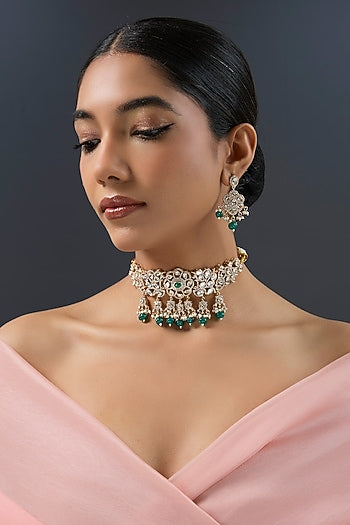 Gold Finish Kundan Polki & Green Stone Choker Necklace Set
