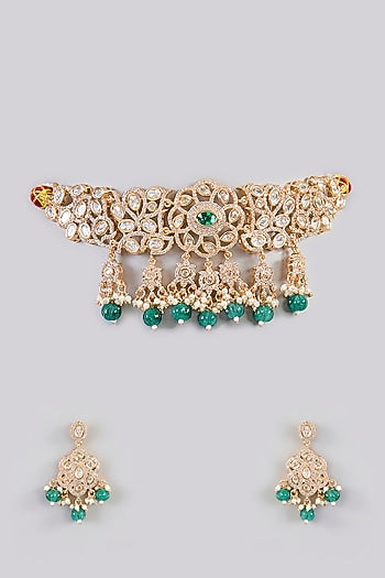 Gold Finish Kundan Polki & Green Stone Choker Necklace Set