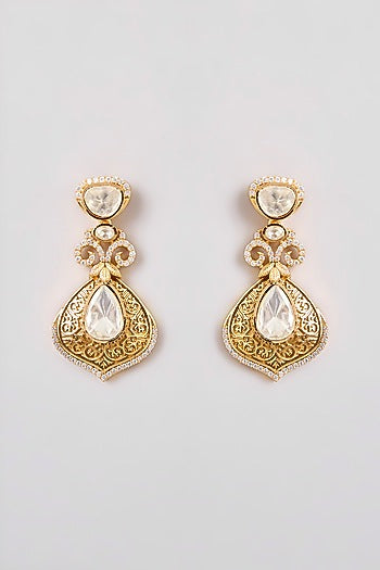 Gold Finish Moissanite Stone Necklace Set