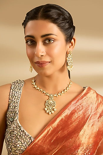 Gold Finish Jadau Necklace Set