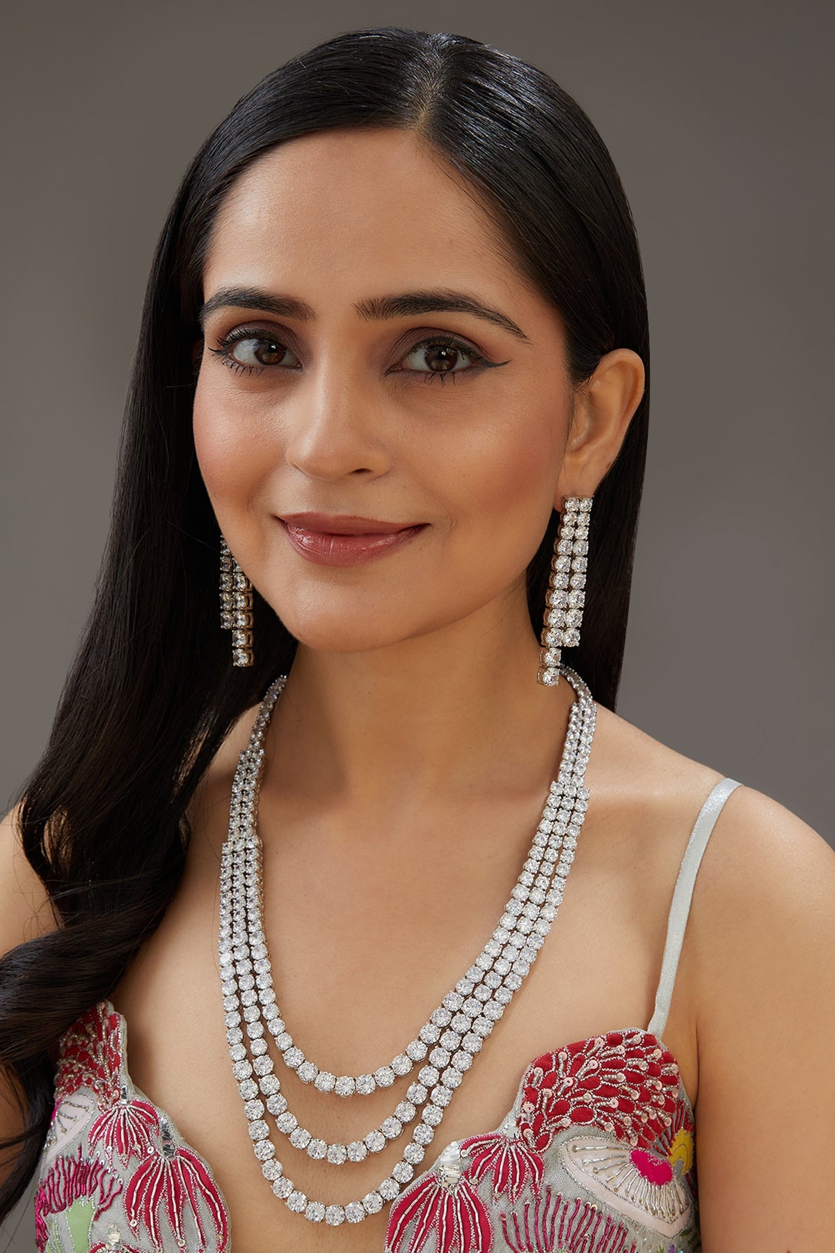 White Finish Diamond Layered Necklace Set