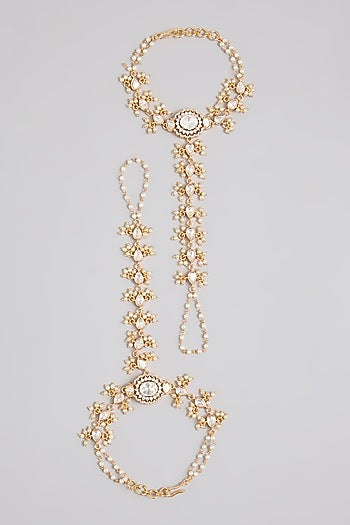 Gold Finish Kundan Polki Haathphool (Set Of 2)