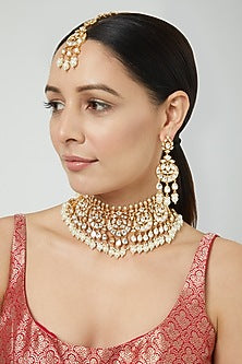 Gold Finish Kundan Polki & Pearl Choker Necklace Set