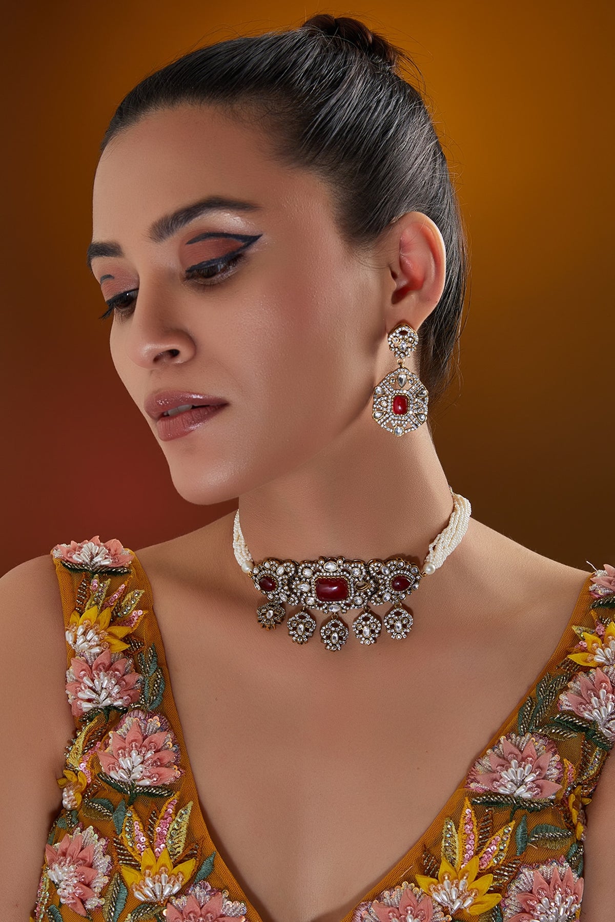 White Finish Ruby & Pearl Choker Necklace Set