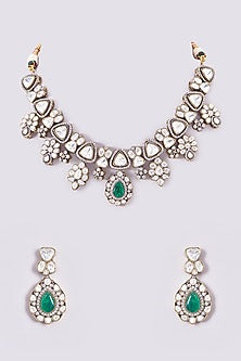 Gold Finish Green Stone & Kundan Polki Floral Necklace Set