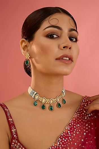 Gold Finish Moissanite & Green Stone Choker Necklace Set