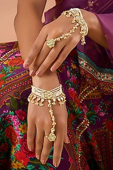 Gold Finish Kundan Polki Hathphool (Set Of 2)