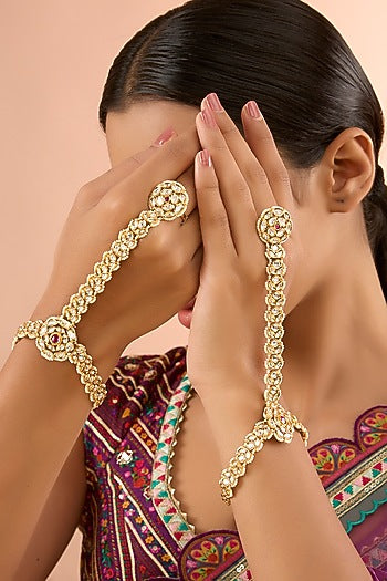 Gold Finish Kundan Polki Hathphool (Set Of 2)