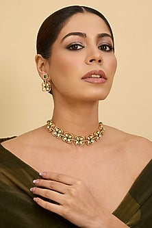 Gold Finish Green Moissanite Stone Choker Necklace Set