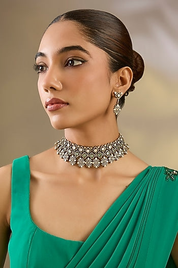 Two Tone Finish Uncut Kundan Polki & Green Stone Choker Necklace Set