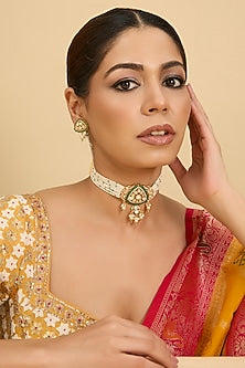 Gold Finish Moissanite & Green Stone Choker Necklace Set