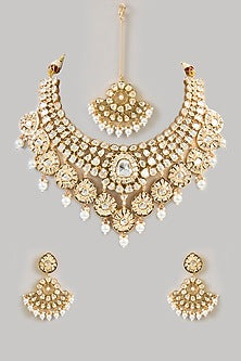 Gold Finish Kundan Stone & Pearl Drop Necklace Set