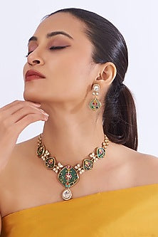 Gold Finish Emerald & Kundan Polki Necklace Set