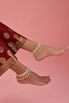 Gold Finish Kundan Polki Anklets (Set Of 2)