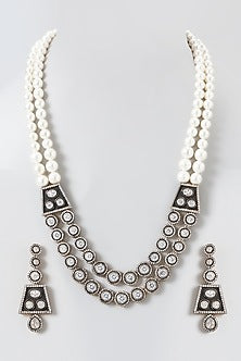 Black Rhodium Finish Kundan Polki & Pearl Necklace Set