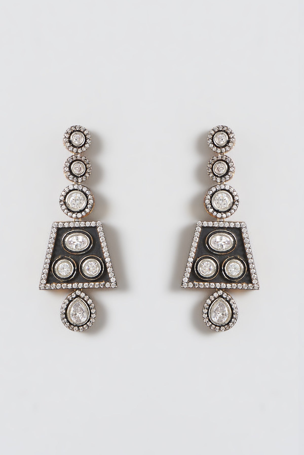 Black Rhodium Finish Kundan Polki & Pearl Necklace Set