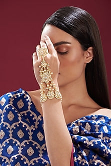 Gold Finish Kundan Polki Hathphool
