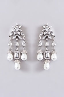 White Finish Zircon & Pearl Drop Necklace Set