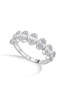 14kt White Gold Finish Ring With 50 Diamonds