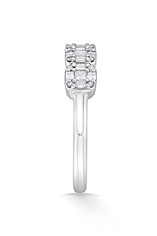 14kt White Finish Ring With 46 Diamonds