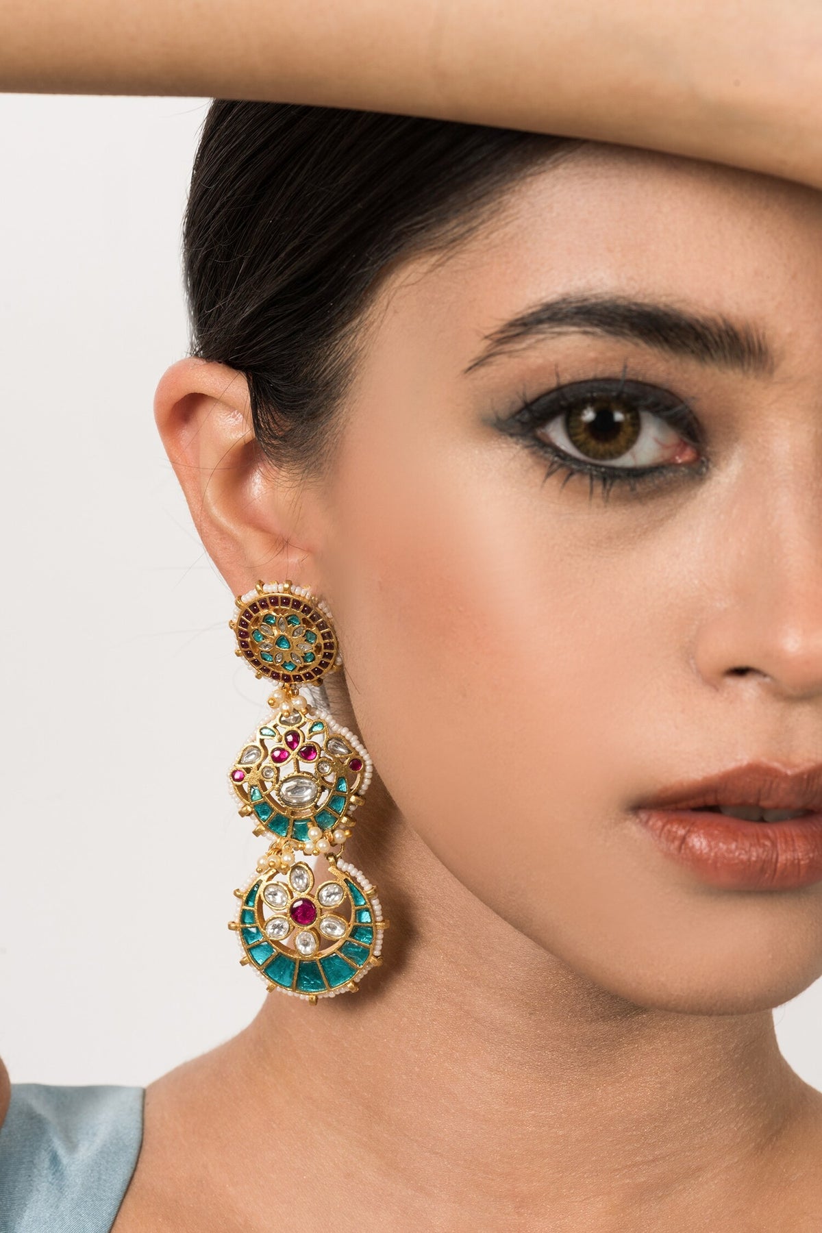 Jadau Kundan Embellished Chandbalis 