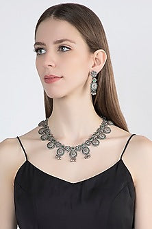 Silver Finish Floral Necklace Set