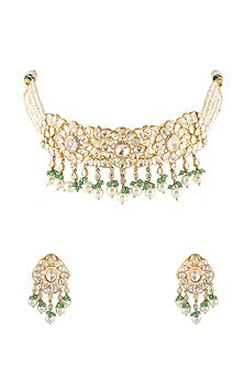 Gold Finish Semi-Precious Emerald Stones Choker Necklace Set In Sterling Silver