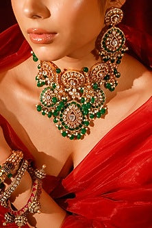 Gold Finish Kundan Polki & Green Stone Choker Necklace Set