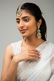 Gold Finish White Kundan Polki Maangtikka
