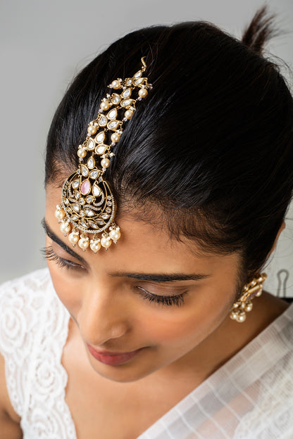 God Finish White Kundan Polki Maangtikka