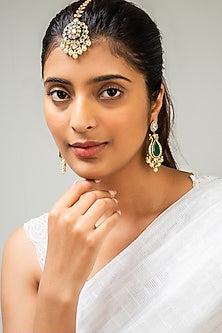 Gold Finish Kundan Polki & Green Stone Maangtikka