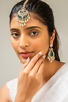 Gold Finish Kundan Polki & Green Stone Maangtikka