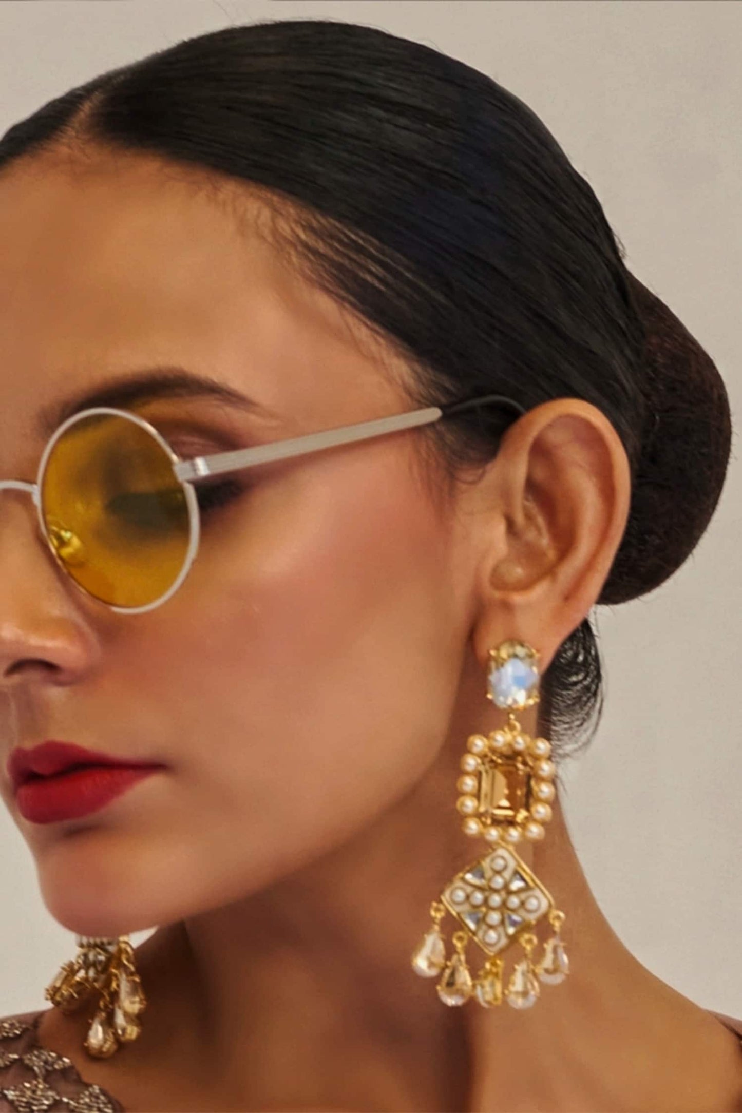 Zahara Embellished Earrings 