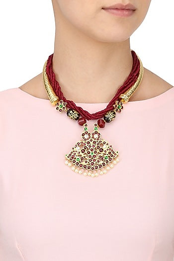 Gold Leafing Red-Green Kemp Stones and Agate Necklace