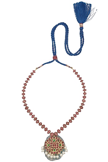 Gold Leafing Kempstone and Blue Quartz Necklace