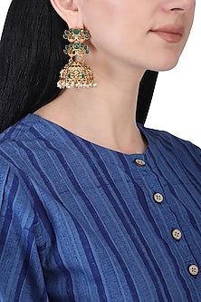 Gold plated onxy and pearls jhumki earrings