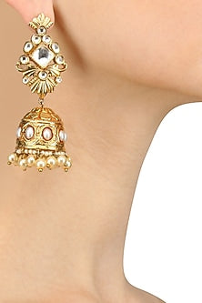 Antique Gold Finish Polki and Pearl Textured Jhumki Earrings